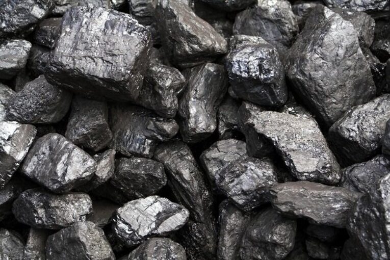 مراحل استخراج زغال سنگ و کاربرد آن در صنایع